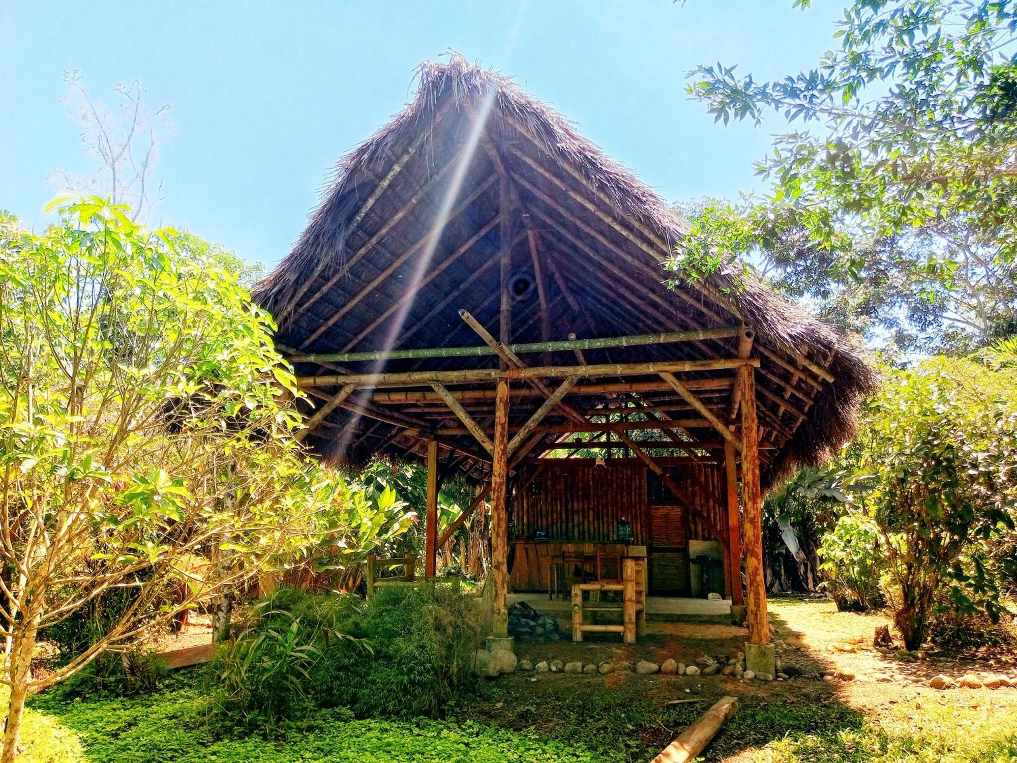 Awana Lodge *